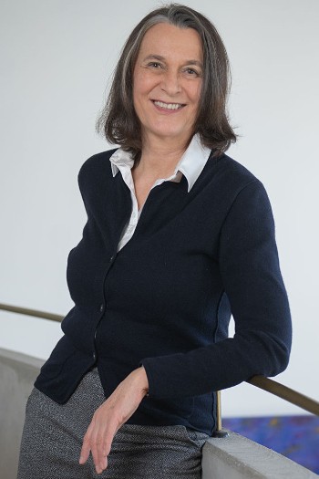 Dr. Gabriele Sonntag ist Fachanwältin für Familienrecht und betreut auch Sorgerechts-Verfahren.